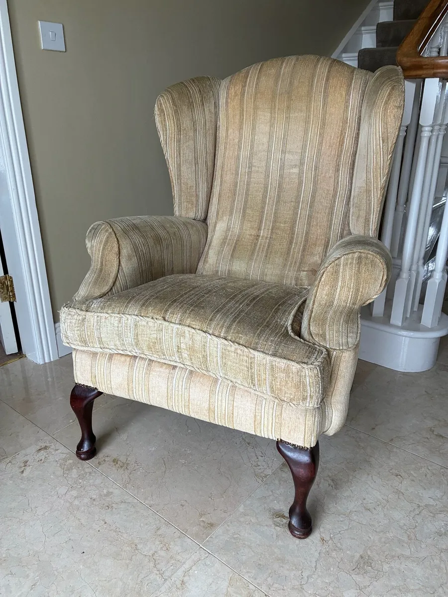 Victorian wingback armchairs - Image 2