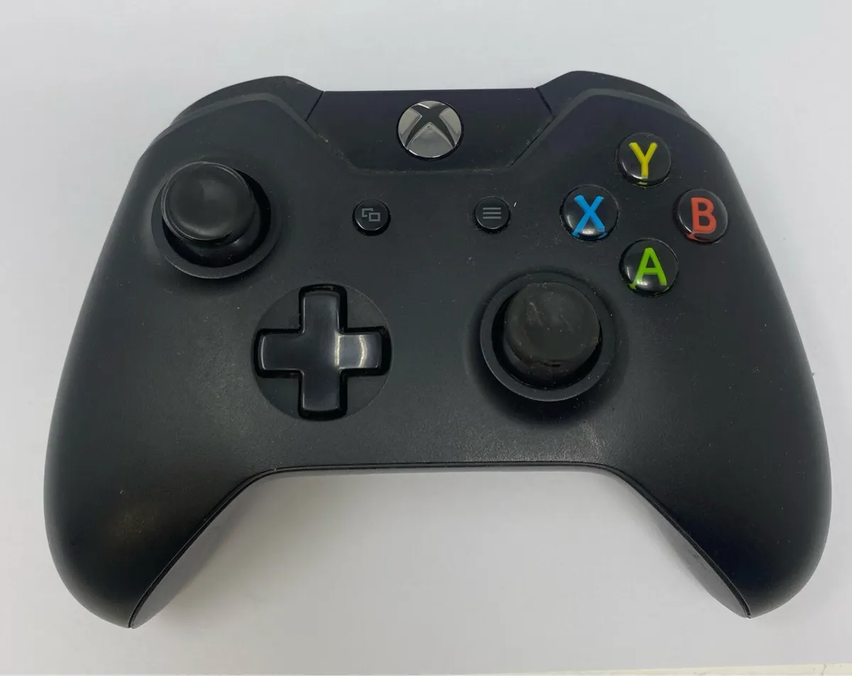 Xbox one controller condition as seen - Image 1