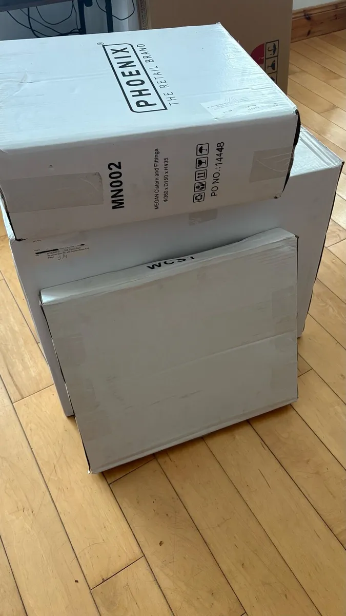 Comfort height toilet (Half Price) - Image 2