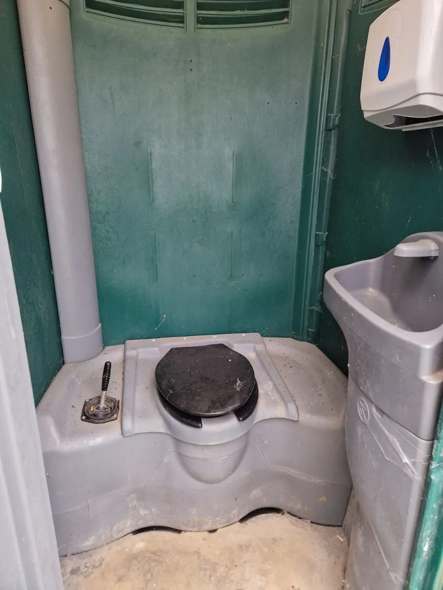 Portaloo - Image 1