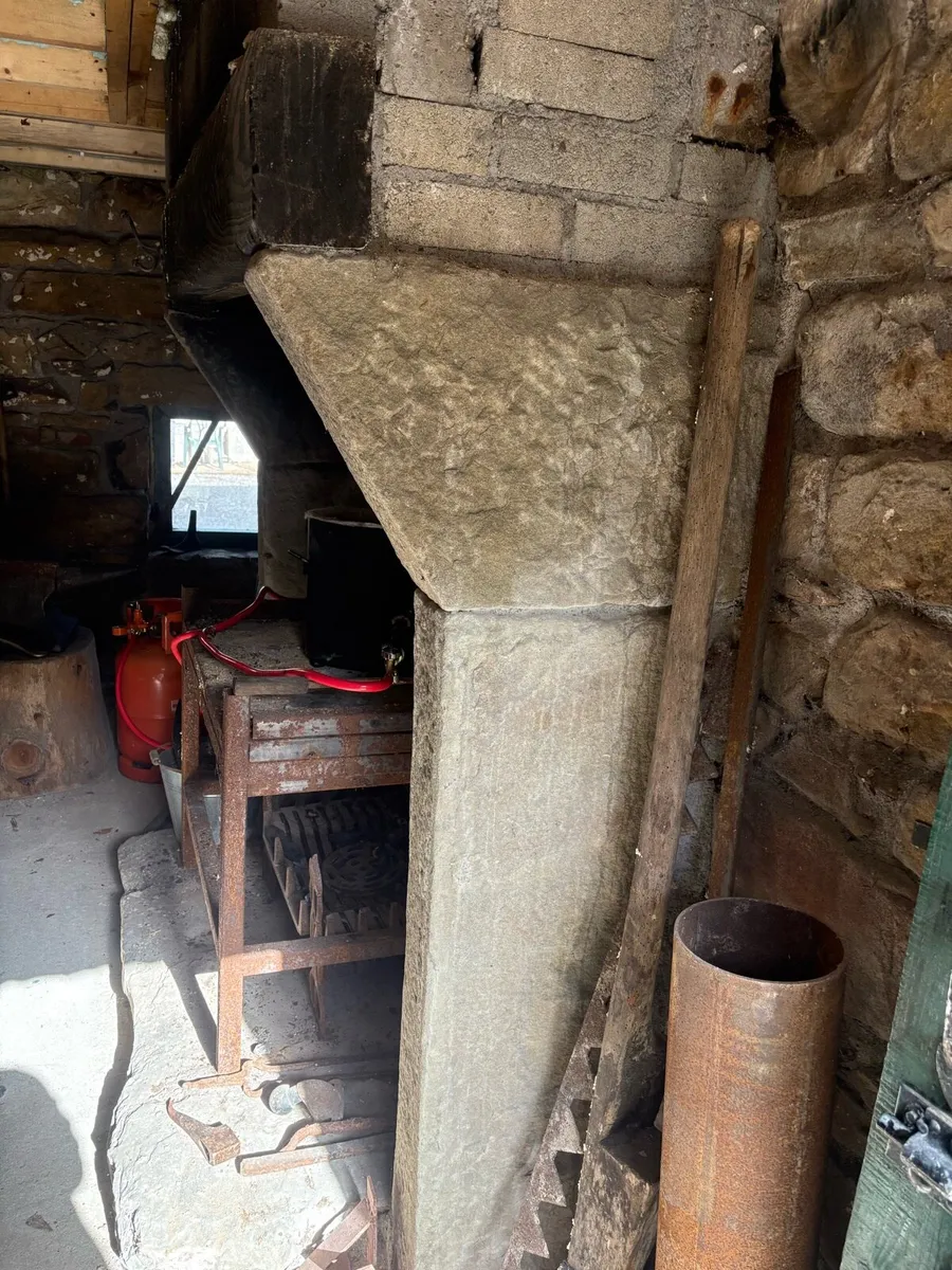 Stone fireplace - Image 4