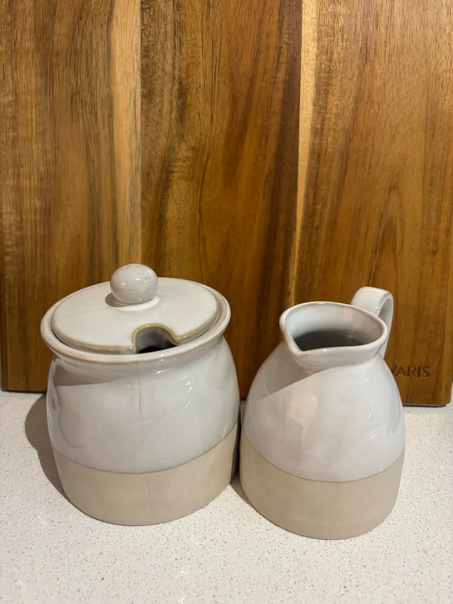 clay pottery sugar and milk jugs - Image 1