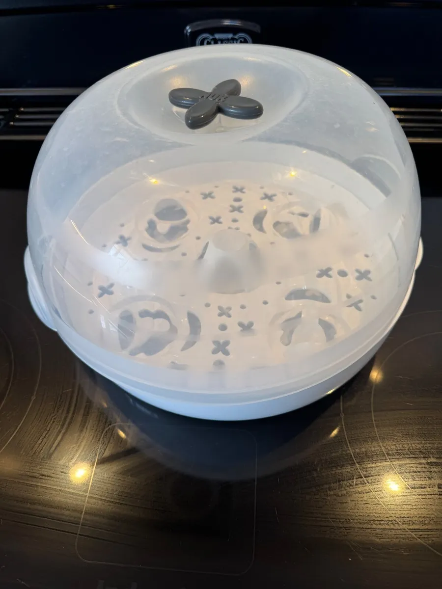 Nuk Microwave steriliser - Image 1