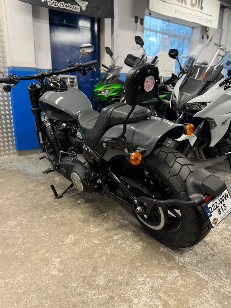 222’ Harley Davidson Fat Bob As New! - Image 4