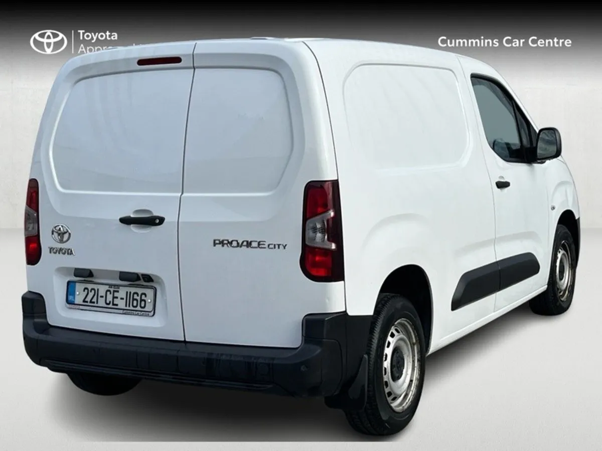 Toyota Proace City 1.5 - Image 2