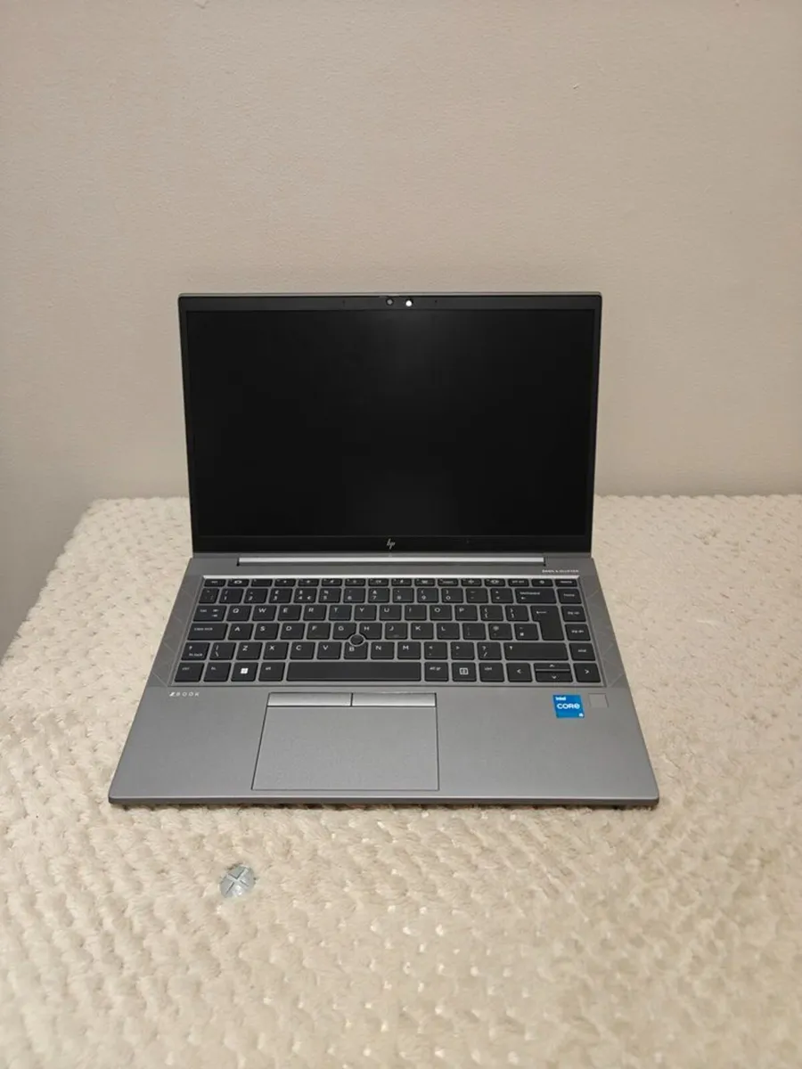 HP ZBook Firefly 14 G8 | i5 | 32GB | 512GB | 14" - Image 2