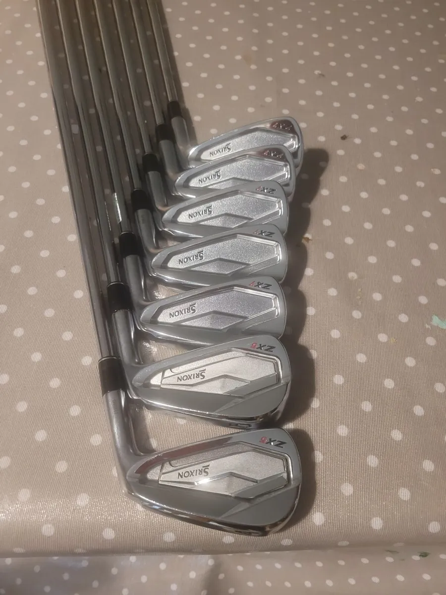 Golf clubs - Image 1