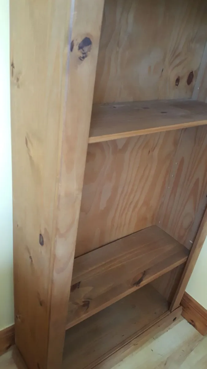 Book shelf - Image 2