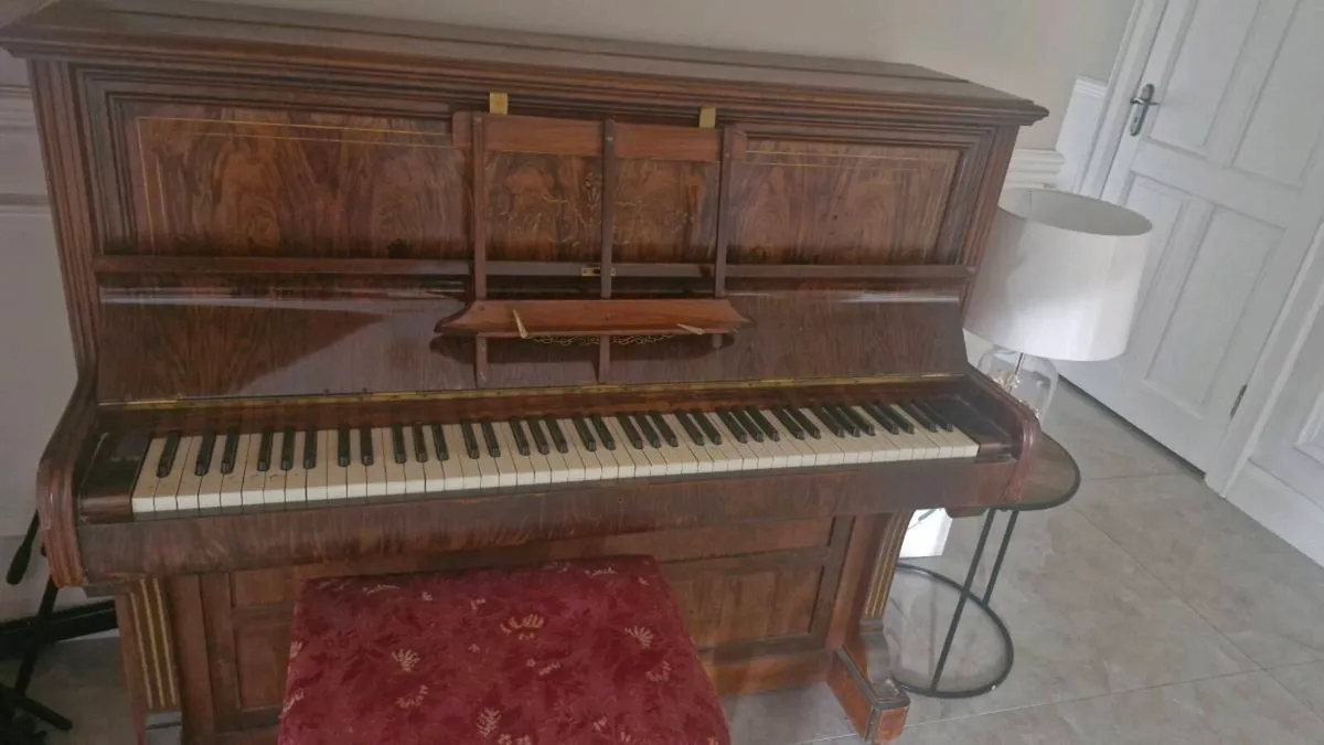 Piano - Image 4