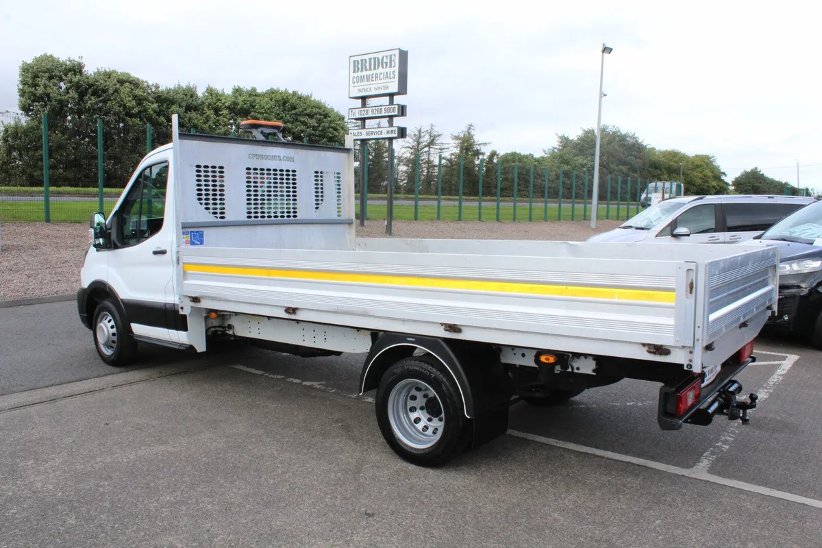 2022 Ford Transit 350 L4 Alloy Dropside - Image 4