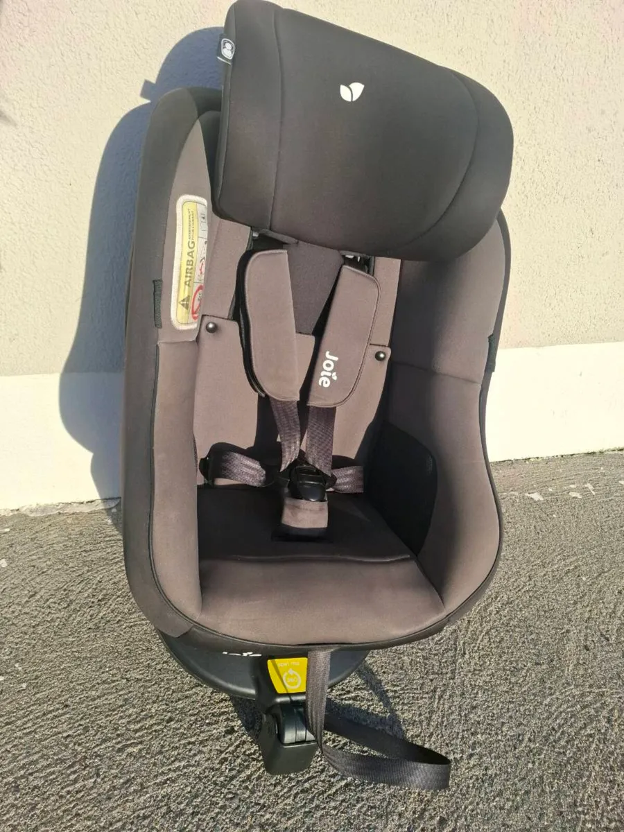 Joie 360 Spin Car Seat - Image 1