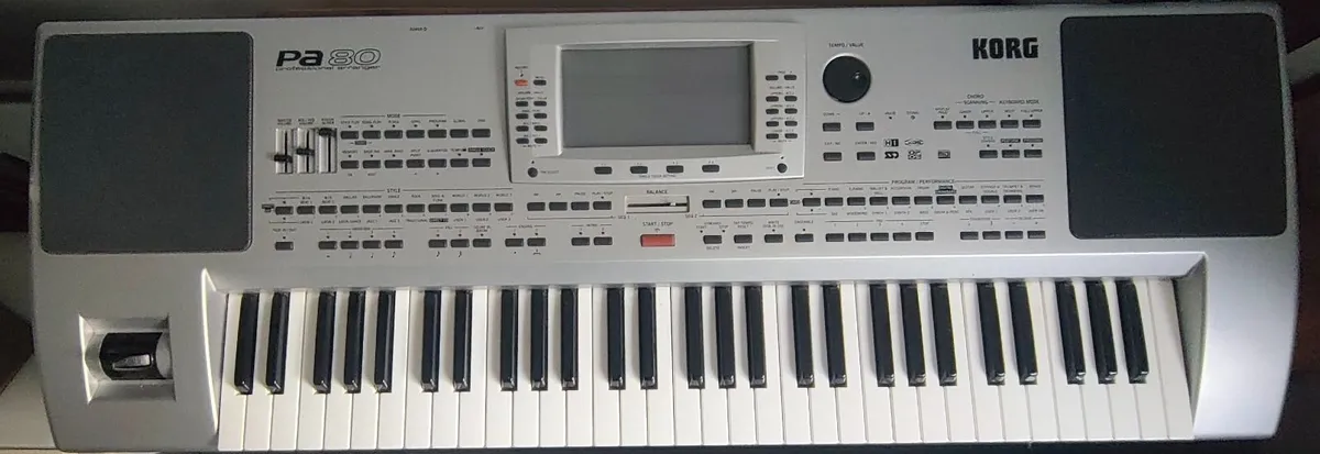 KORG PA80 professional arranger keyboard - Image 1