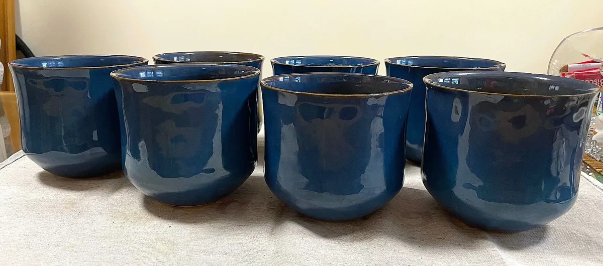 Ceramic Flower pots (2 lots) - Image 1