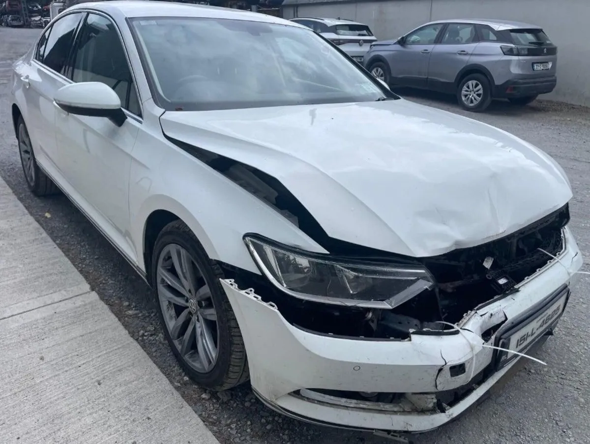 2015 VW Passat 2.0 TDI GT Bluemotion CAT C - Image 2