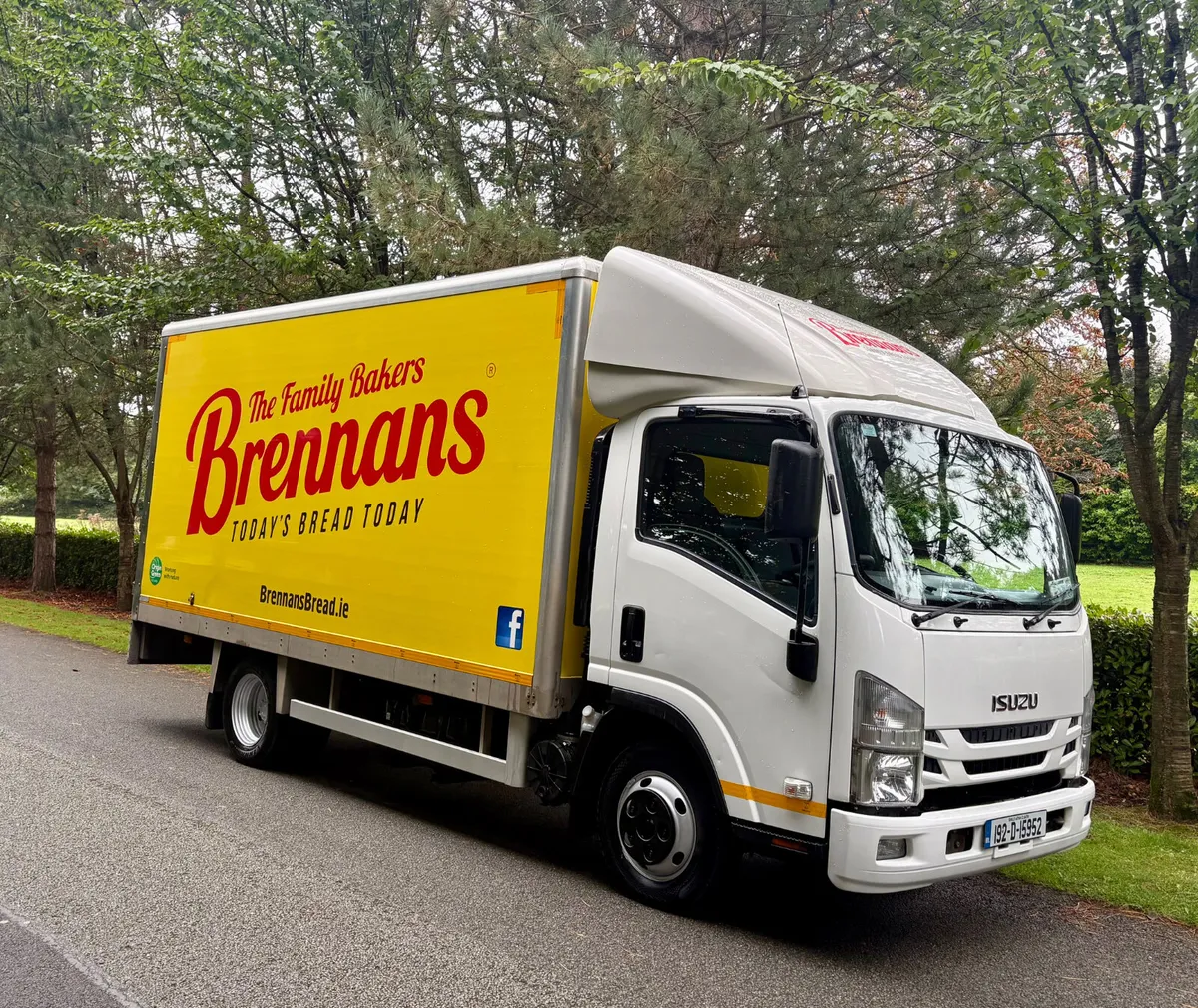 Isuzu Other 2019  Box body Bread Van - Image 4