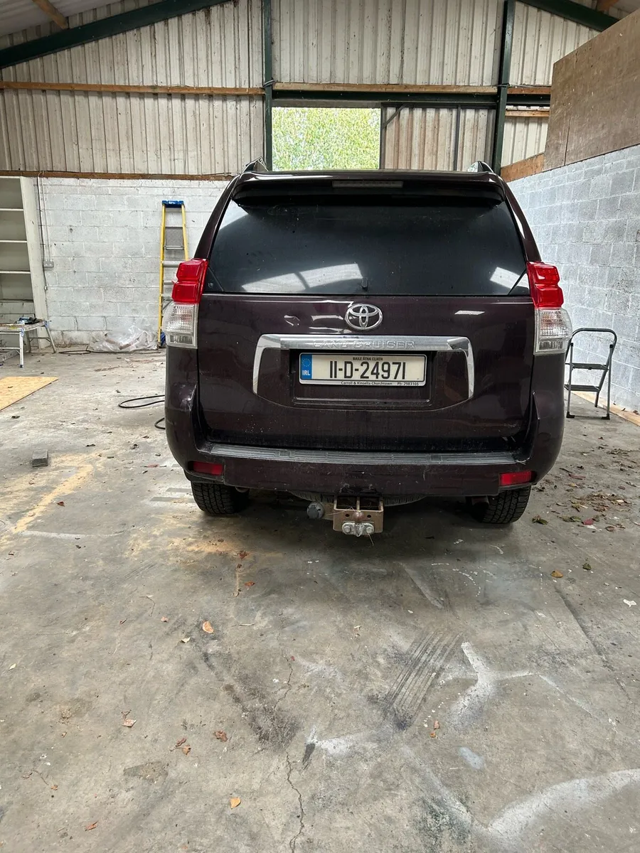 Toyota jeep - Image 2