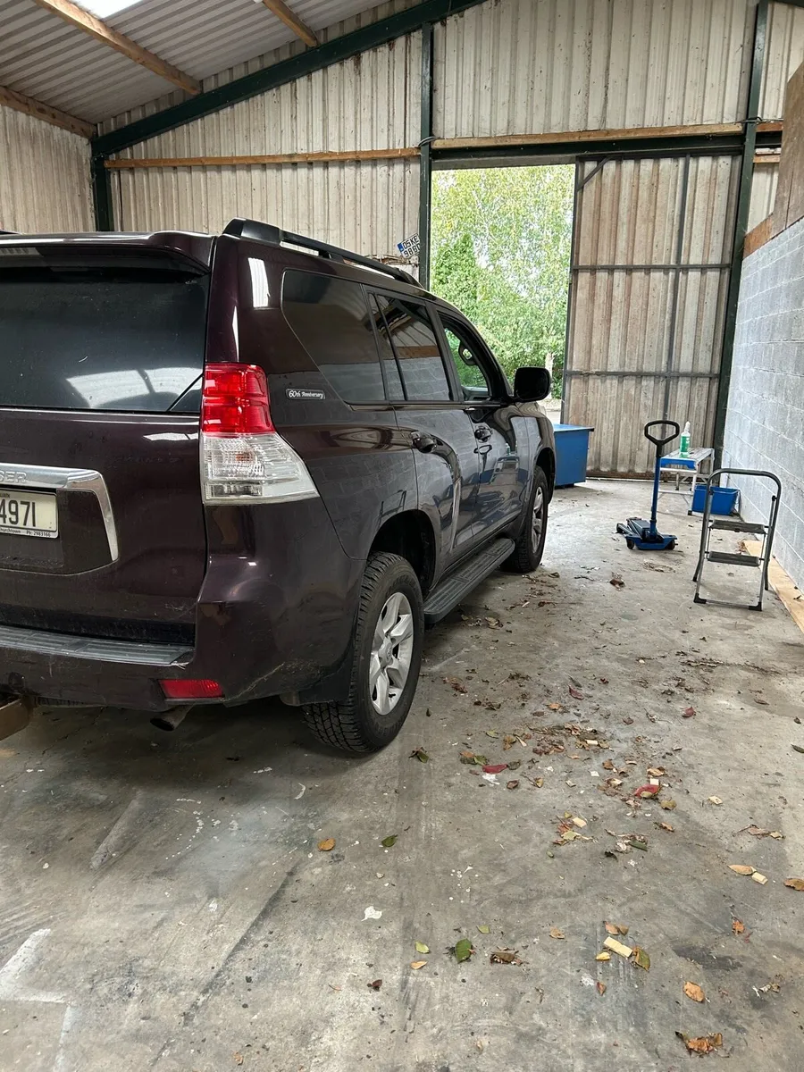 Toyota jeep - Image 3