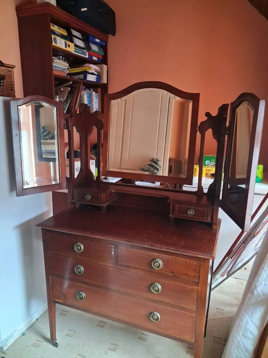 Antique Mahogany Dressing Table with Triple Mirror - Image 1