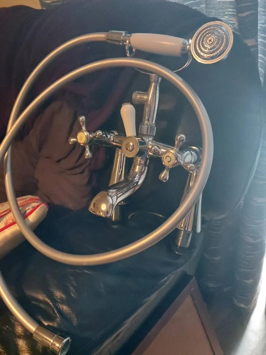 Victorian bath mixertap - Image 2
