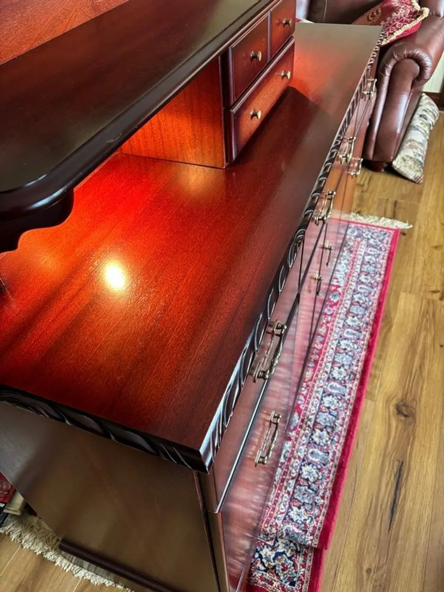 sideboard - Image 4