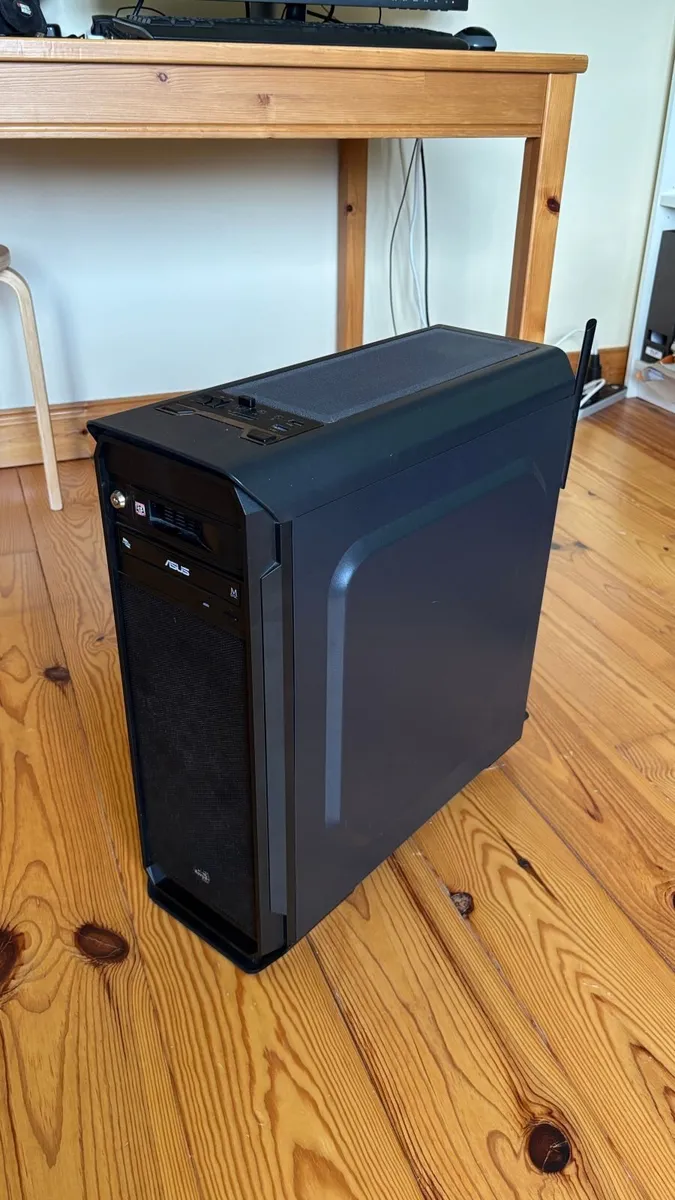 Desktop PC – i5-4670/24GB RAM + 24" FullHD Monitor - Image 1