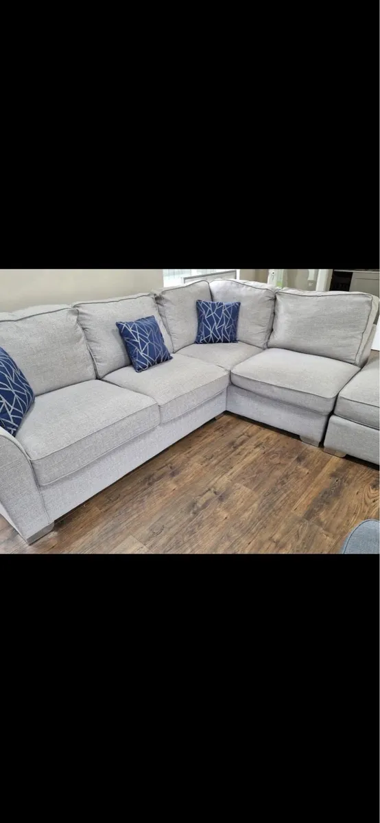 Corner Sofa - Image 1