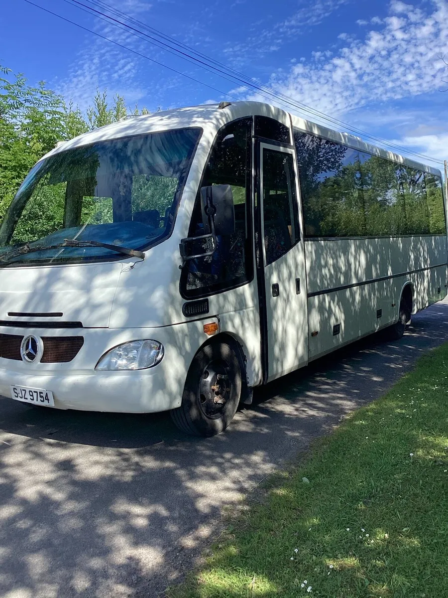 33 seater with test - Image 4