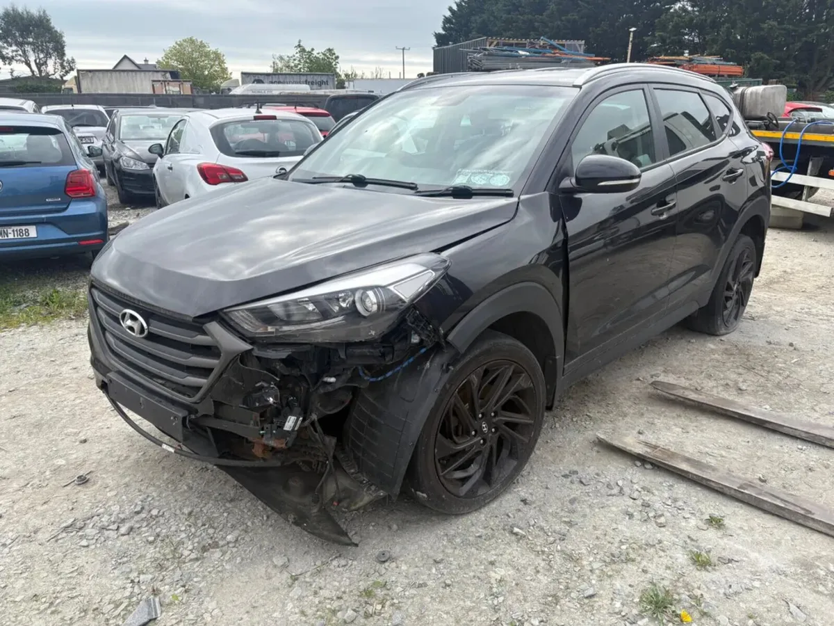 2016 Hyundai Tucson 1.7 Diesel light damage - Image 4