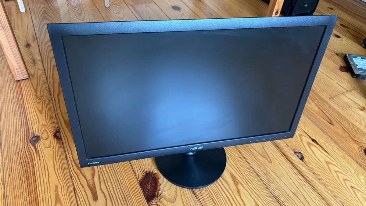 Desktop PC – i5-4670/24GB RAM + 24" FullHD Monitor - Image 4