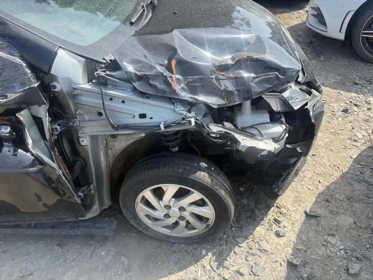 2021 Mitsubishi Space star No insurance claim!! - Image 4