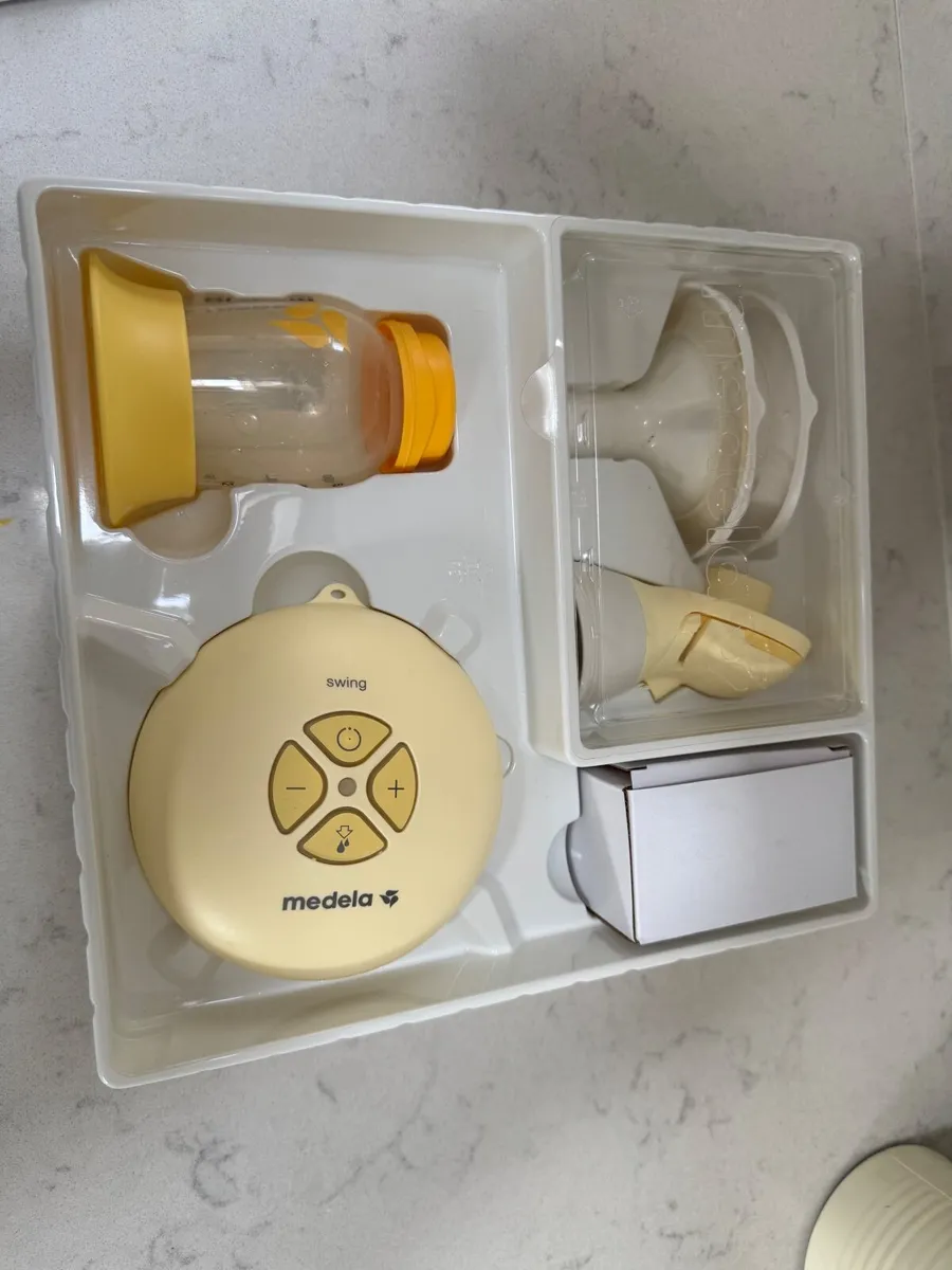 Medela Swing Flex Single Electric Breast Pump - Image 1