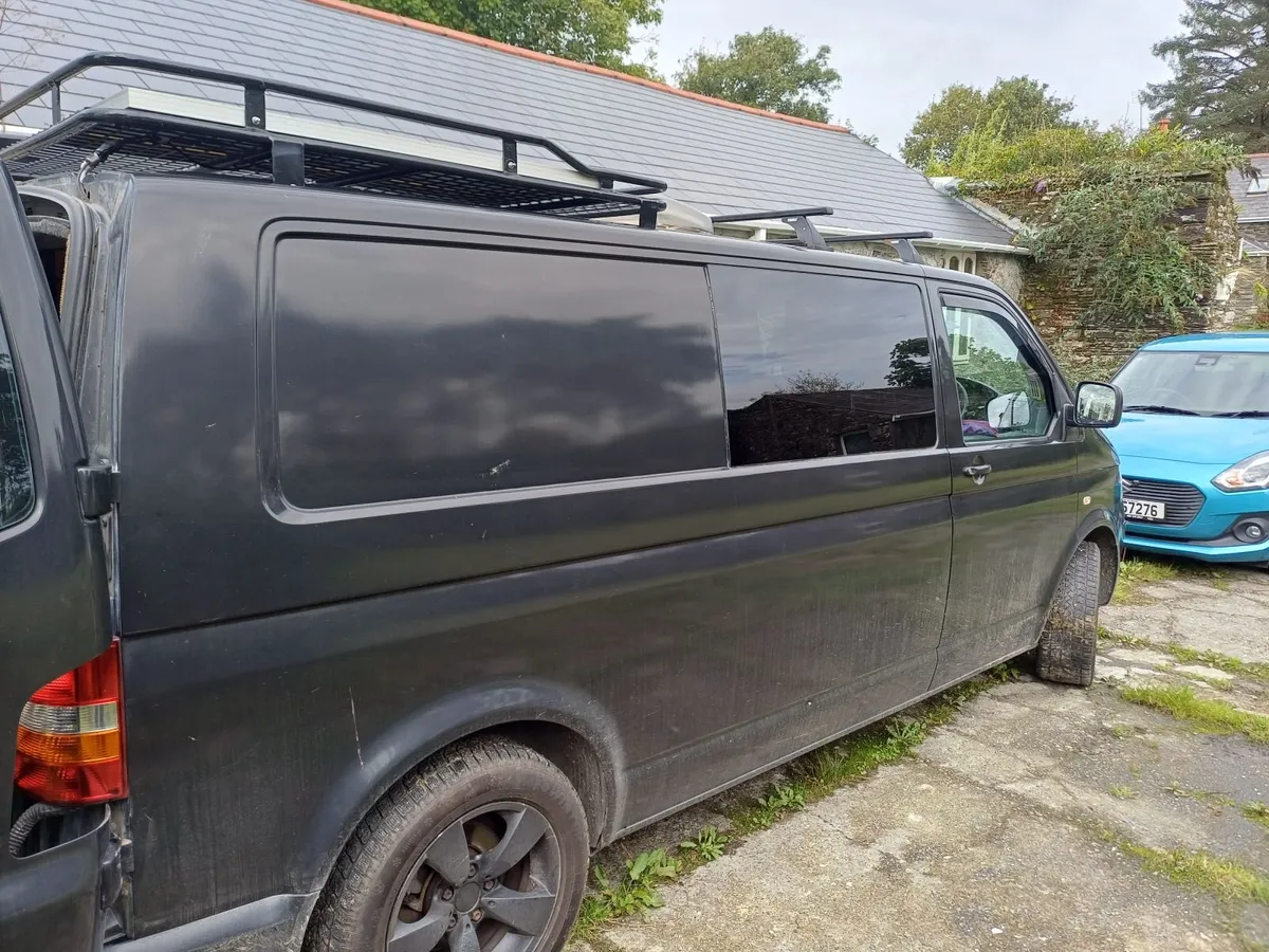 Camper van - Image 4