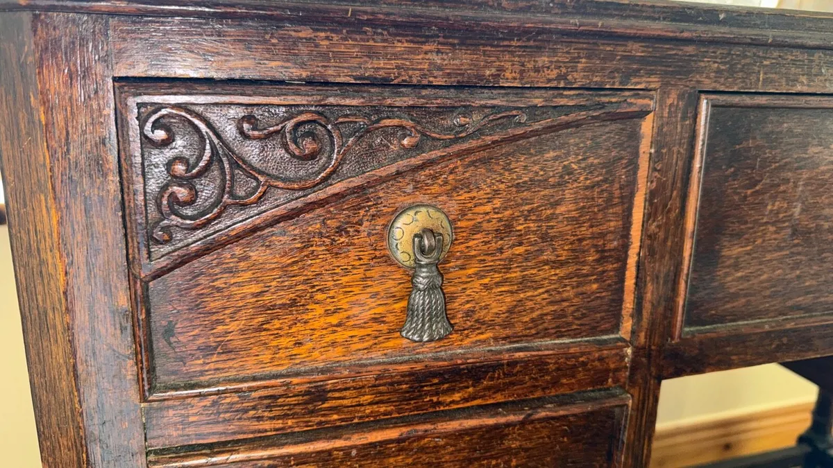 Antique oak desk and Edwardian triple mirror - Image 4