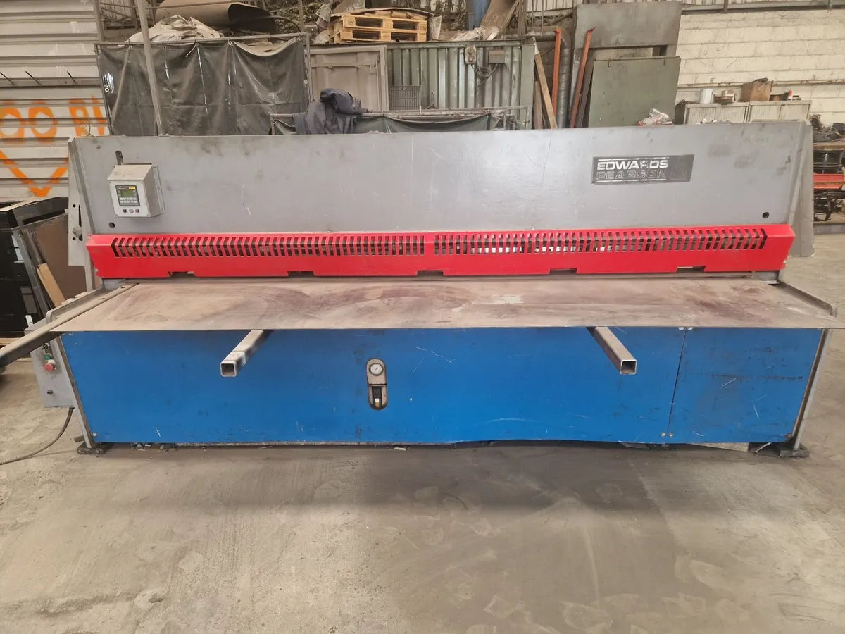 Edwards Pearson Guillotine - Image 4