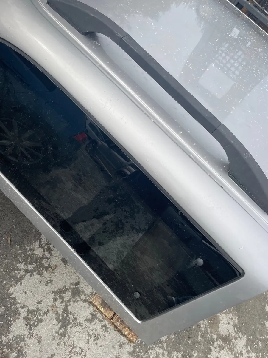 Amarok Canopy - Image 4