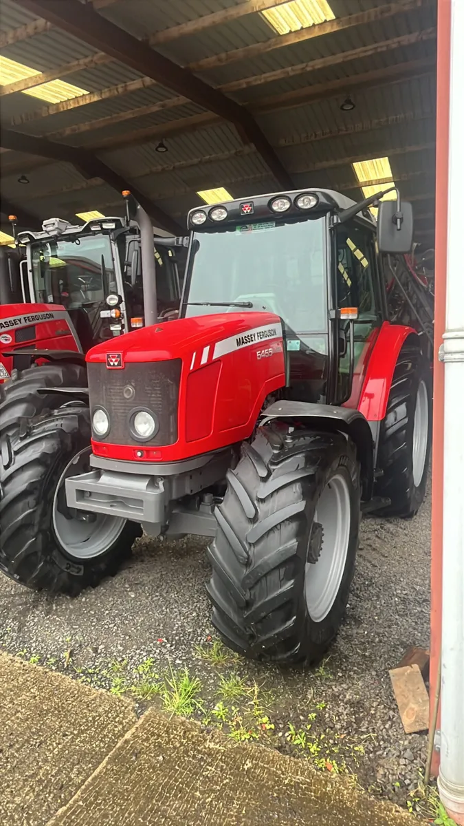 Massey Ferguson 5455 - Image 2
