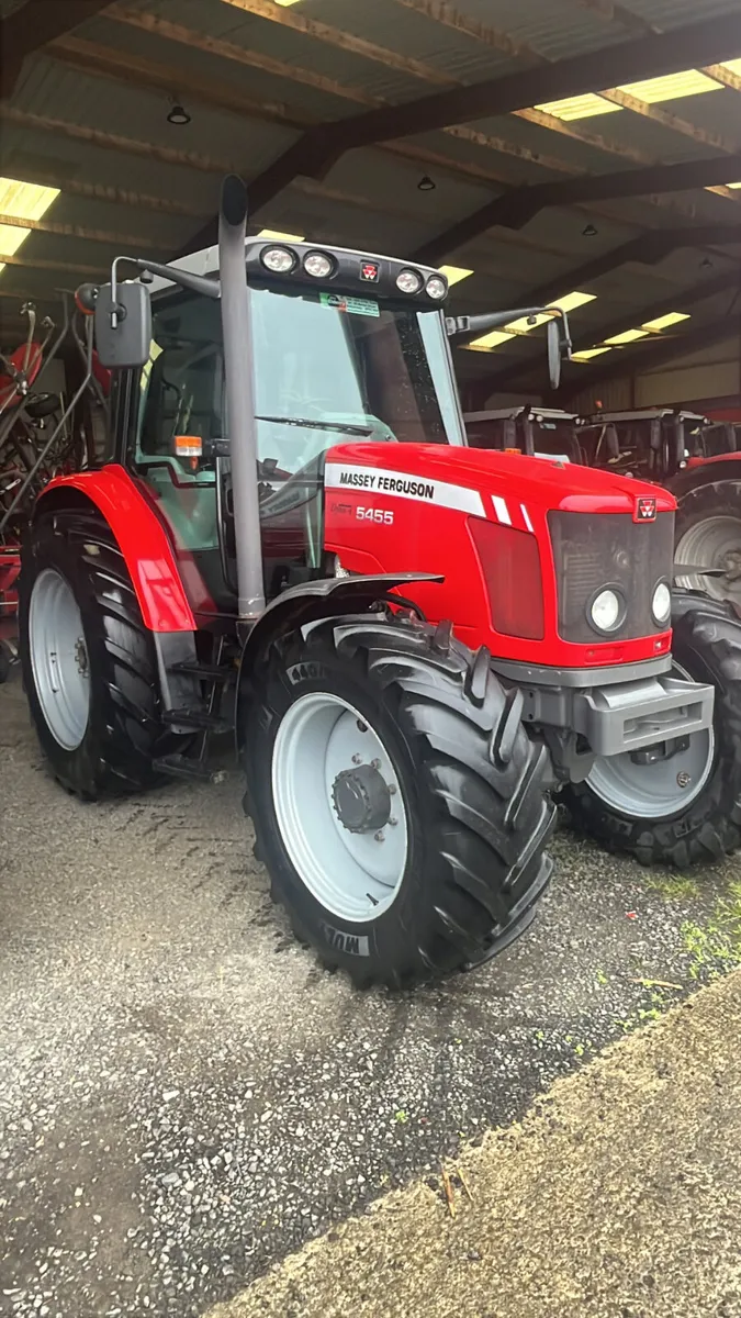 Massey Ferguson 5455 - Image 1