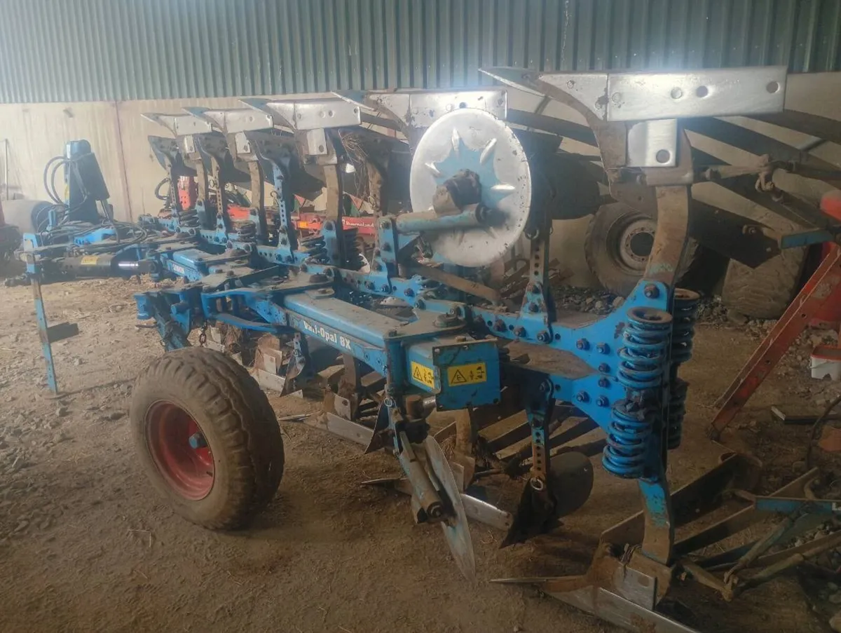 Lemken Vario-Opal 8x 5f plough - Image 2