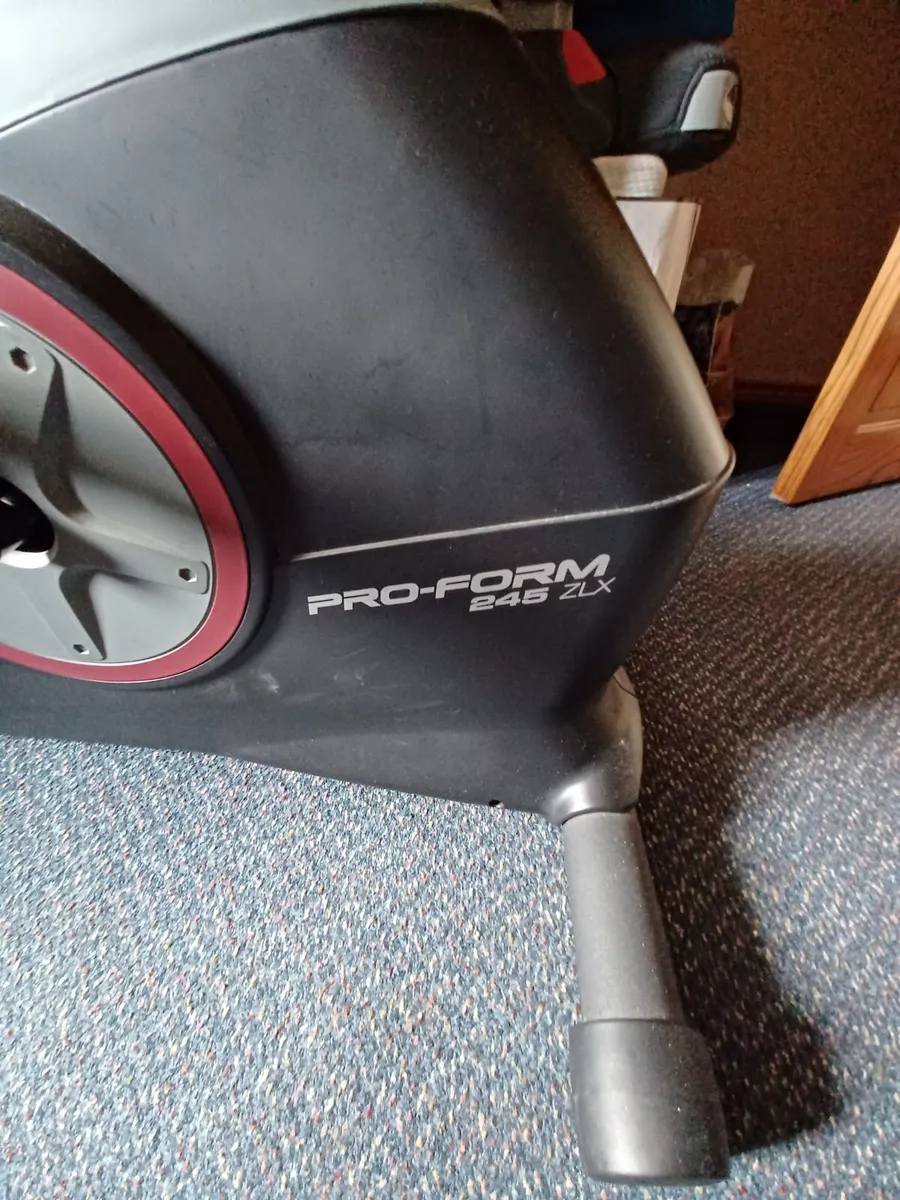 Exercise bike - Image 2
