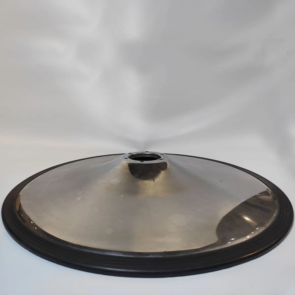 Barber Chair Hydraulic Pump Base - Image 2