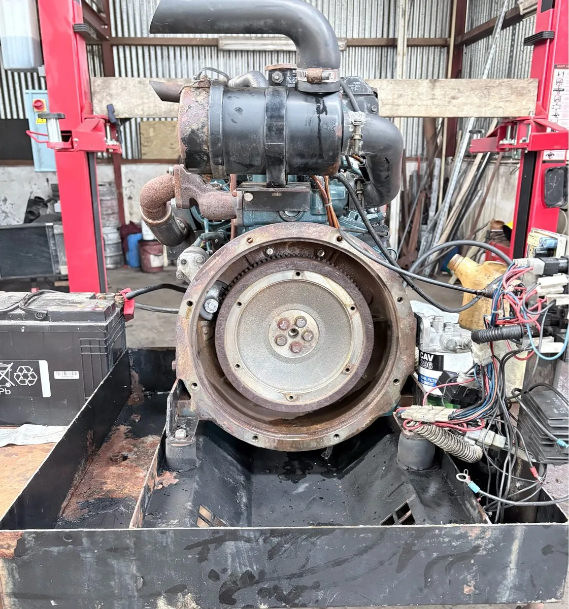 Kubota D722 Engine - Image 3