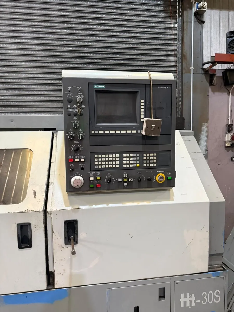 USED HYUNDAI 30-S LATHE - Image 1
