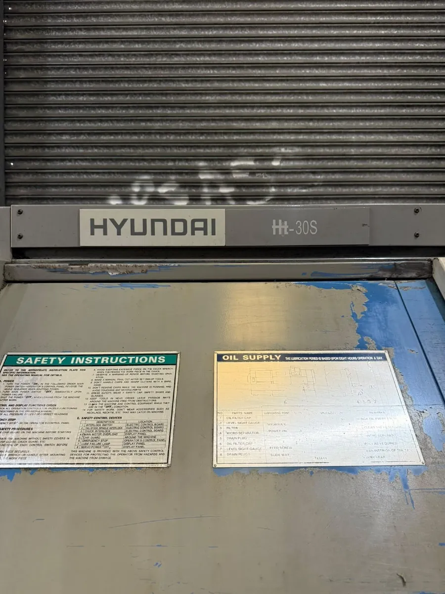 USED HYUNDAI 30-S LATHE - Image 2