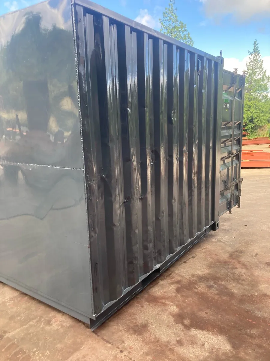 Shipping container  8’ X 10’ - Image 3