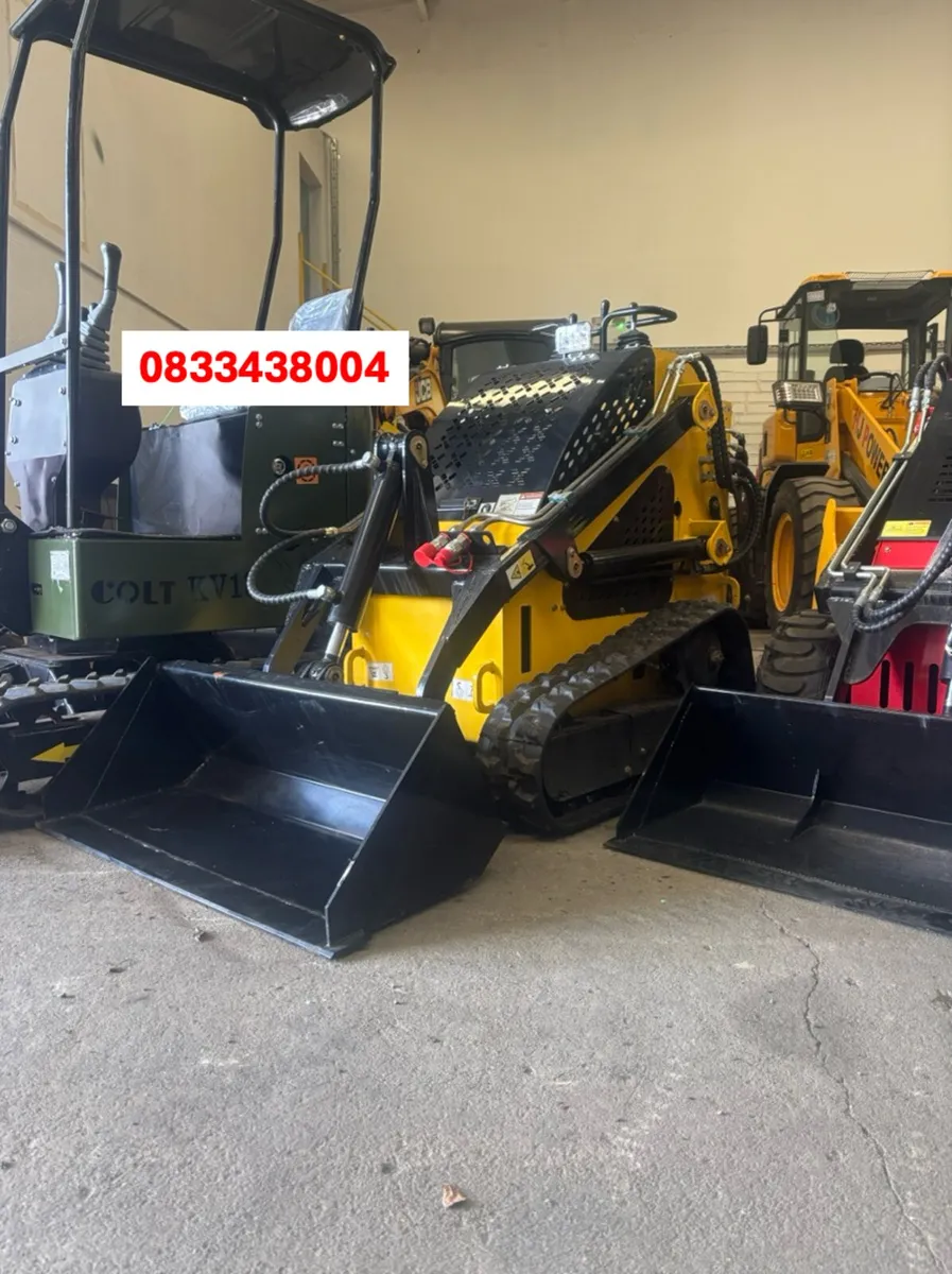 Delano T360 Tracked Pedestrian Skid Steer - Image 1