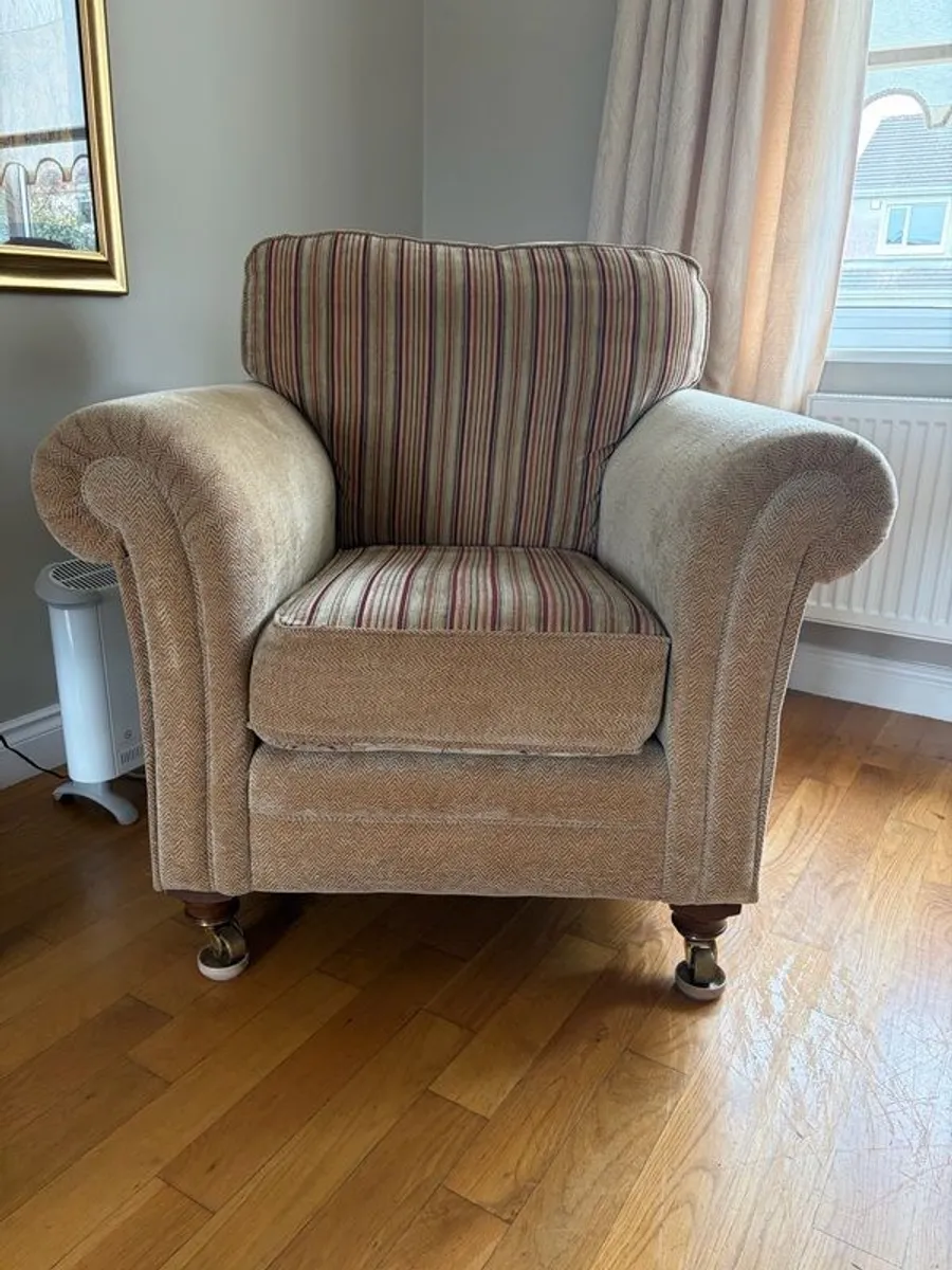 Armchair - Image 4