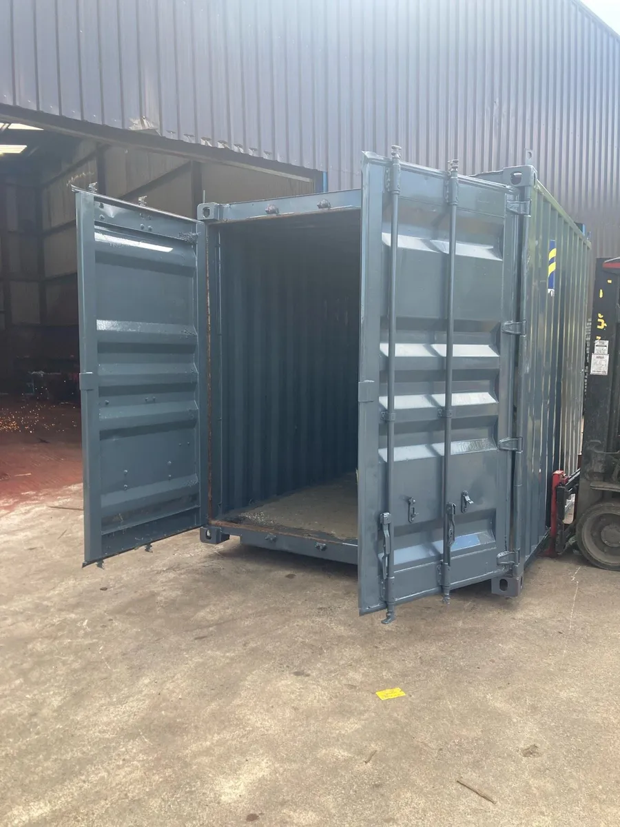 Shipping container 10’ X 8’ - Image 1