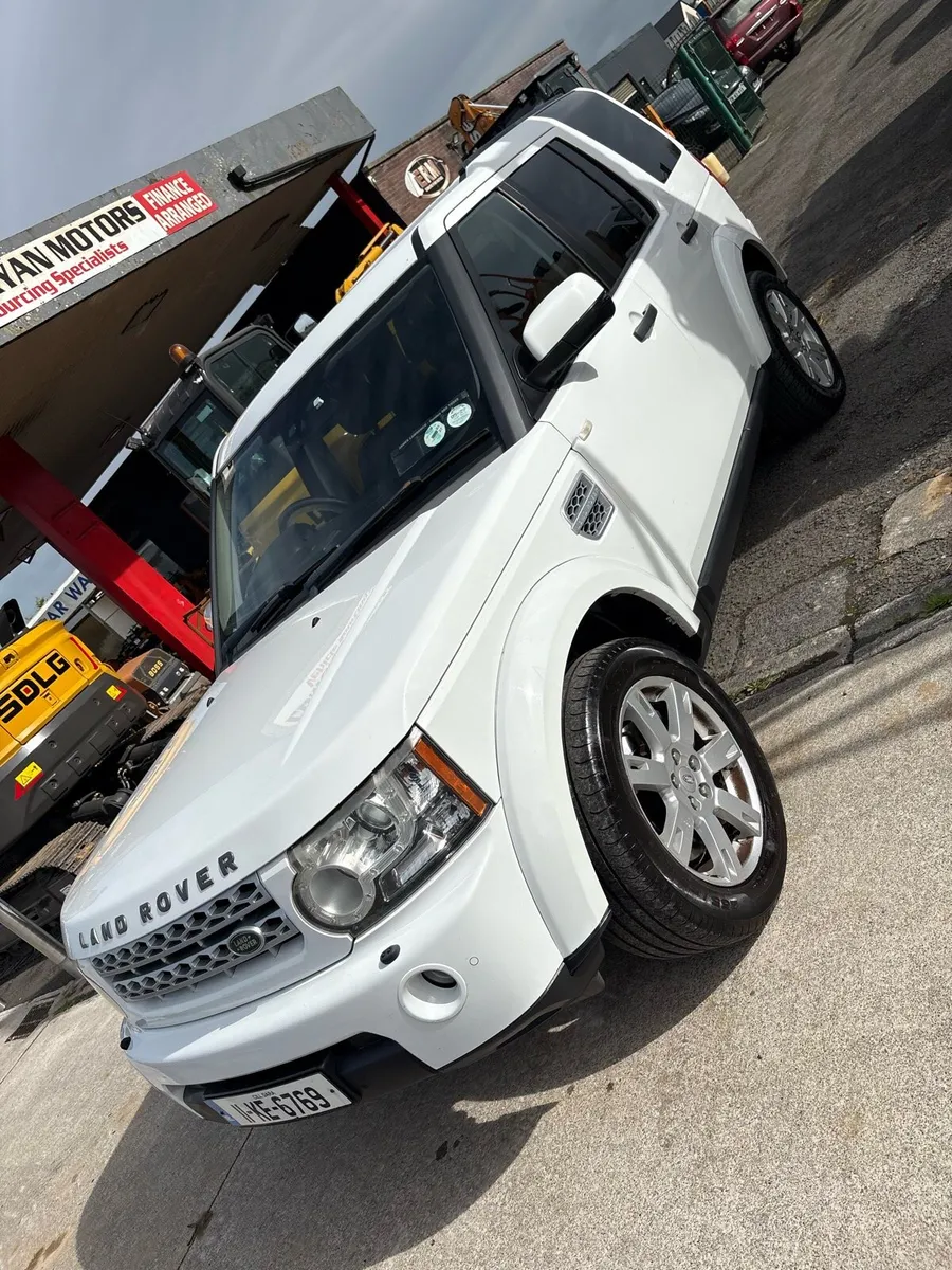 11 Landrover Discovery 5seat crew cab As new - Image 2