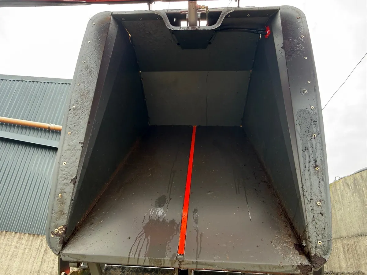 Kubota F3680 - Image 3