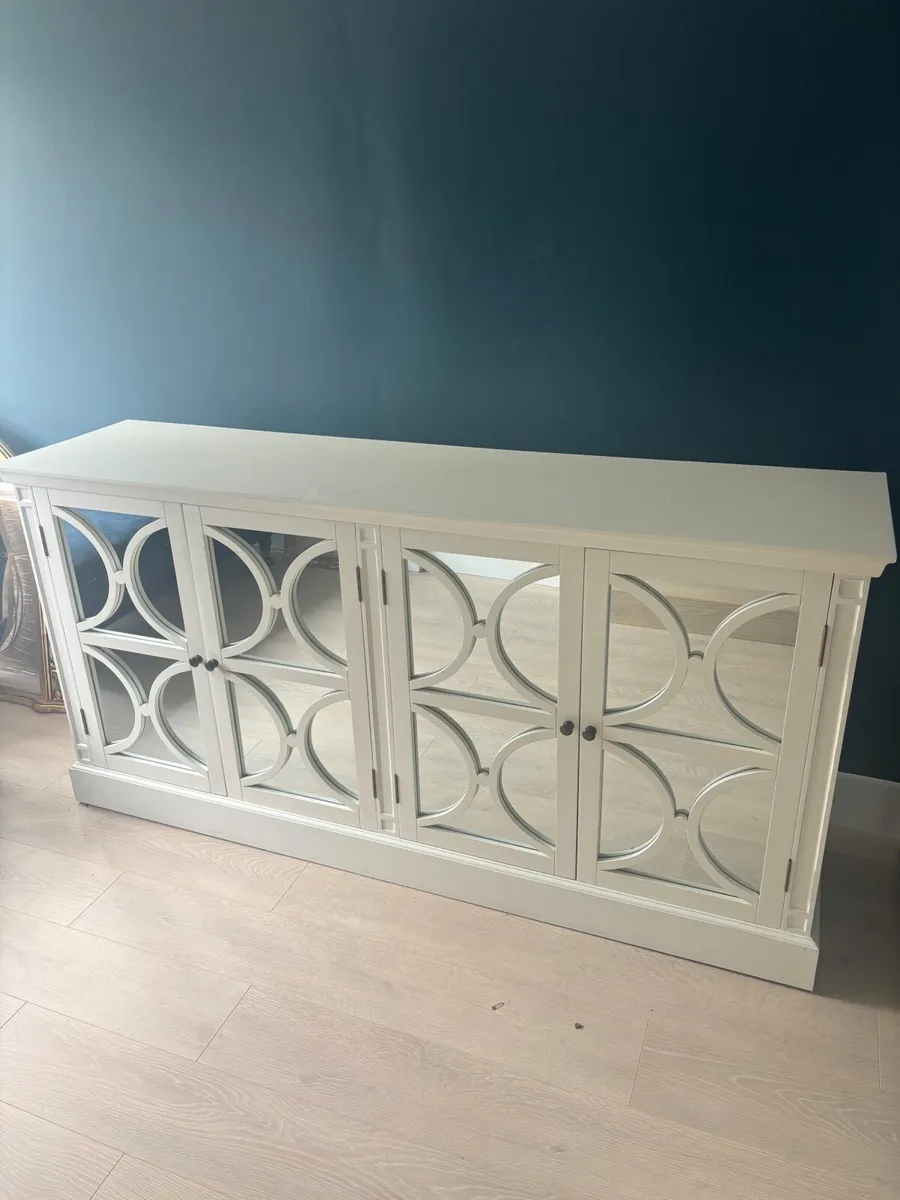Mirrored Console table - Image 1